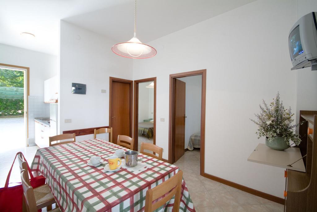 Condominio Brionetta 比比翁 外观 照片